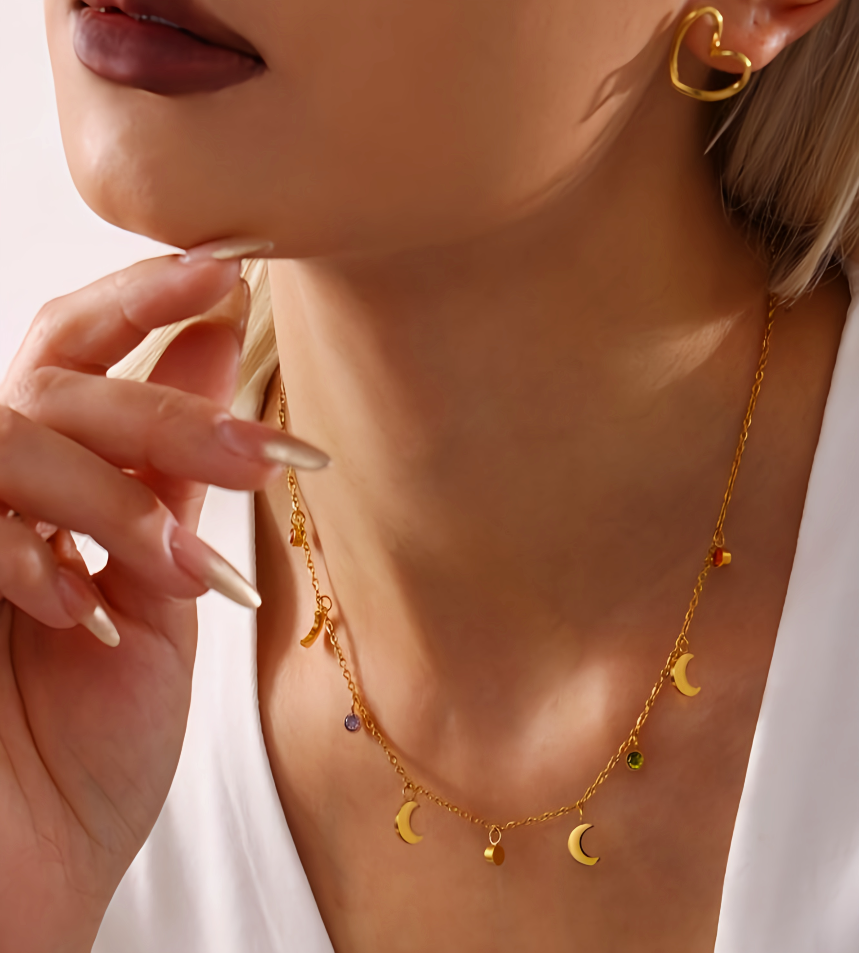 Collier Lunes Dorées & Pierres Colorées