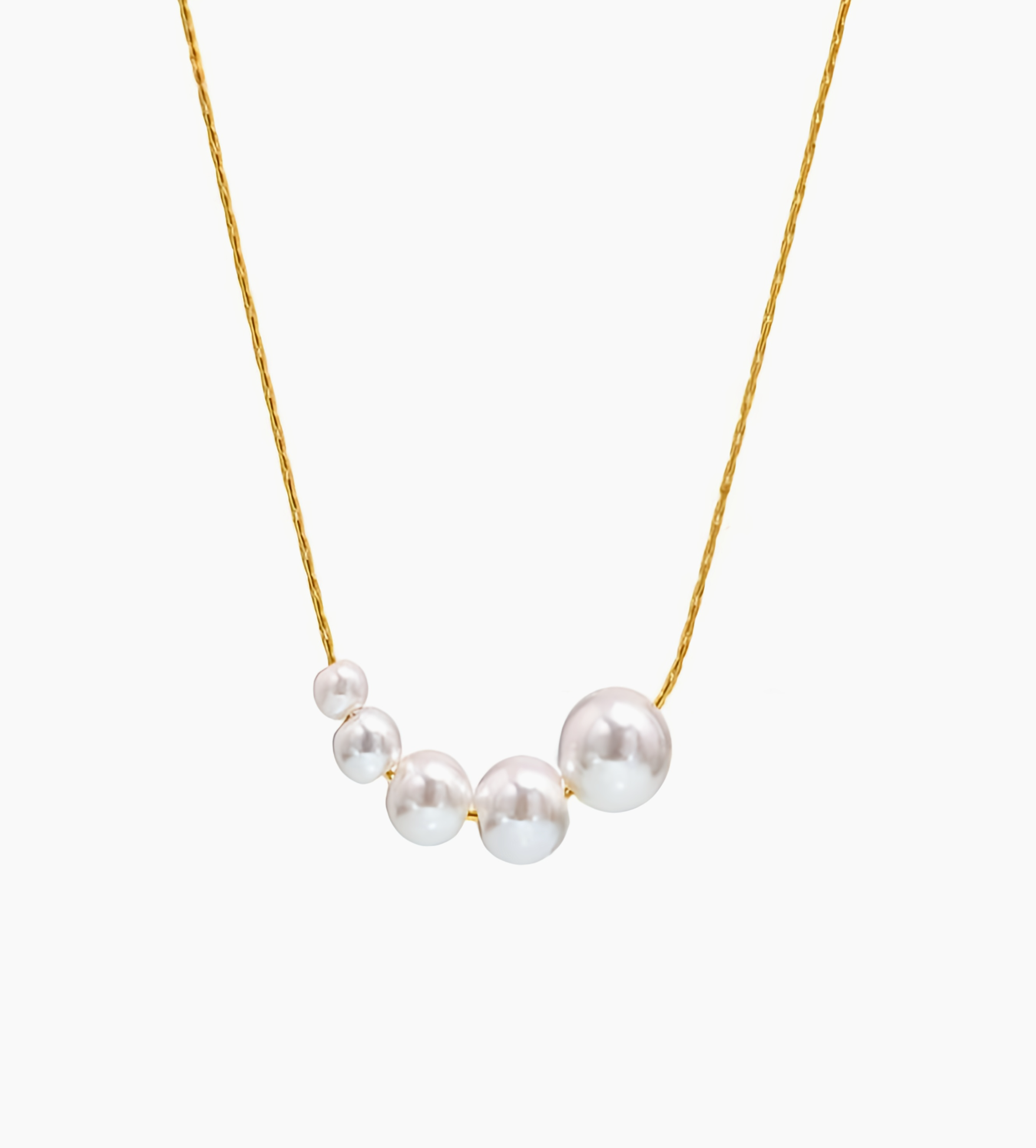 Collier doré à perles – Le glow chic des Baddies